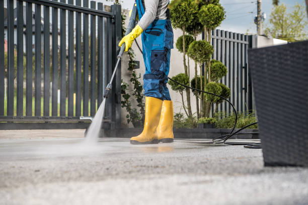 Best Playground Equipment Cleaning  in Lombard, IL